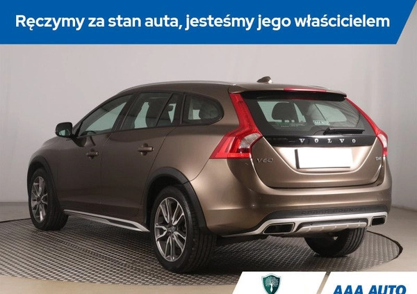 Volvo V60 Cross Country cena 70000 przebieg: 191849, rok produkcji 2016 z Sieniawa małe 379